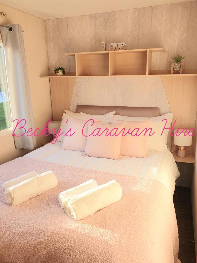 Becky'S Caravan At Marton Mere Blackpool Exterior foto
